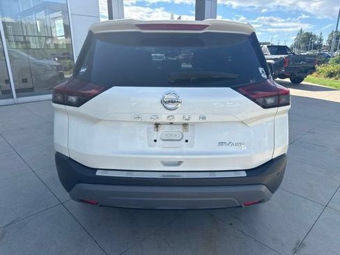 Used 2021 Nissan Rogue SV w/ Premium Package AWD/4WD image 6