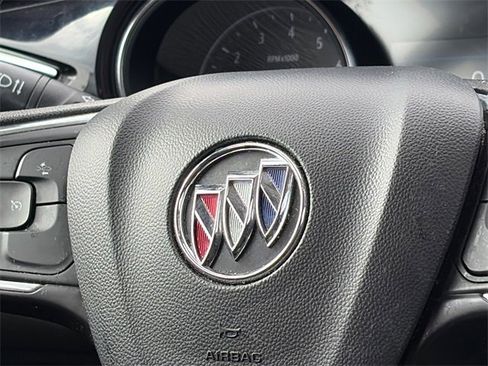 Used 2020 Buick Encore GX Select image 18