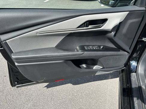 Used 2026 Toyota Camry SE FWD image 11