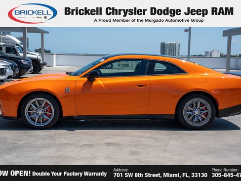 New 2025 Dodge Charger R/T Scat Pack w/ Track Pack image 8