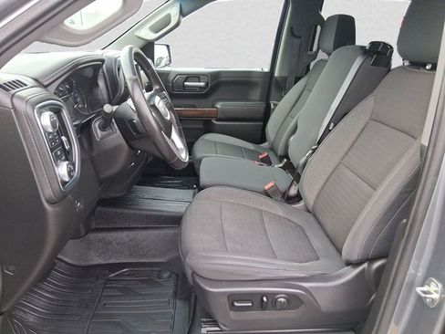 Used 2020 GMC Sierra 1500 SLE w/ SLE Value Package image 9