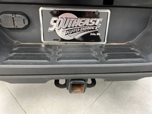 Used 2024 Toyota Tundra Platinum RWD image 38