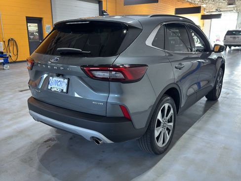 Used 2025 Ford Escape Platinum image 5