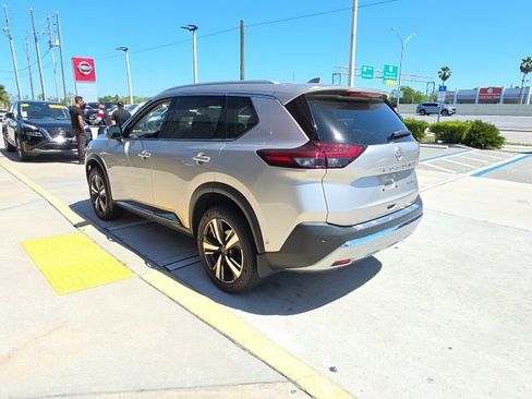 Used 2023 Nissan Rogue Platinum w/ Platinum Premium Package AWD/4WD image 6