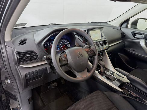 Used 2024 Mitsubishi Eclipse Cross ES AWD/4WD image 9