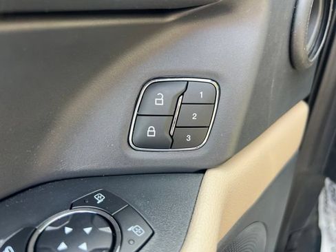 Certified 2024 Ford Expedition Limited AWD/4WD image 8
