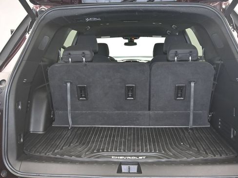 Used 2023 Chevrolet Traverse LT AWD/4WD image 15