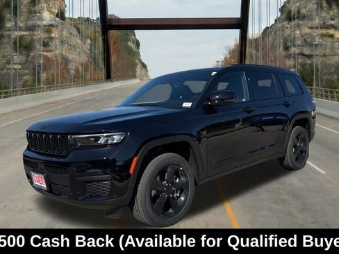 New 2025 Jeep Grand Cherokee L Altitude RWD image 3