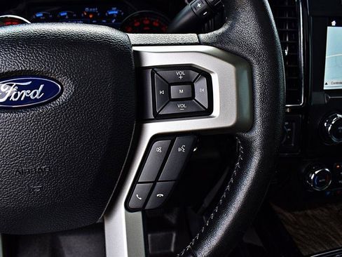 Used 2019 Ford F250 Lariat w/ Lariat Ultimate Package AWD/4WD image 41