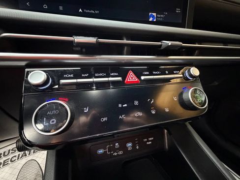 Certified 2025 Hyundai Santa Cruz XRT AWD/4WD image 25