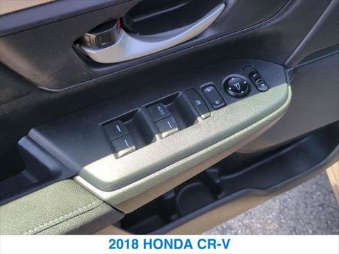 Used 2018 Honda CR-V LX image 13