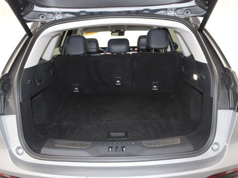 Used 2024 Lincoln Nautilus Reserve image 16