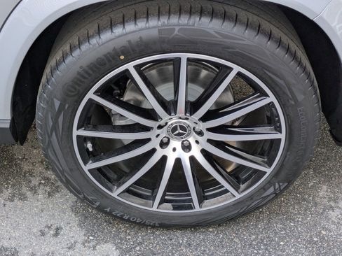 New 2026 Mercedes-Benz GLS 580 4MATIC image 18