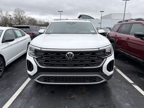 New 2026 Volkswagen Atlas Cross Sport SE AWD/4WD image 3