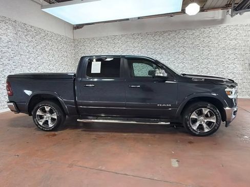 Used 2020 RAM 1500 Laramie AWD/4WD image 8