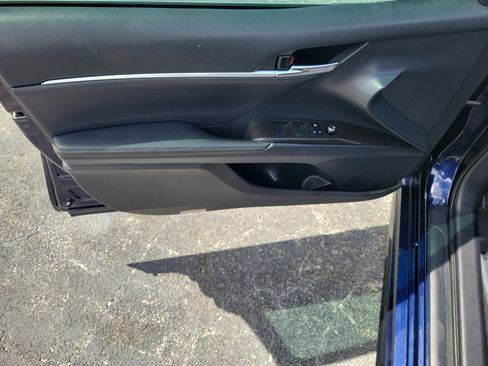 Used 2021 Toyota Camry XSE FWD image 22