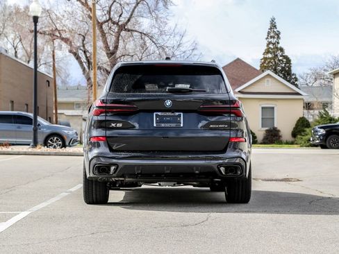 New 2026 BMW X5 xDrive50e w/ M Sport Package image 4