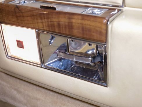 Used 1986 Cadillac Brougham Brougham image 37