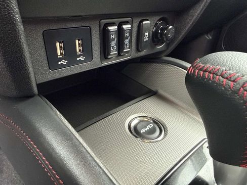 New 2026 Mitsubishi Outlander Sport LE AWD/4WD image 28