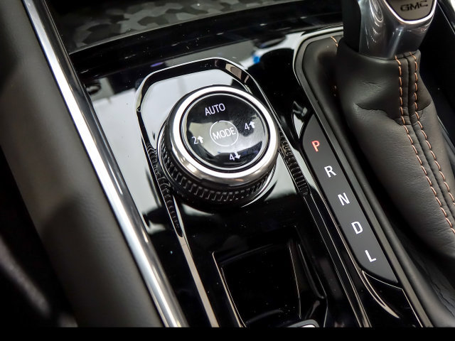 New 2026 GMC Canyon AT4 AWD/4WD image 18