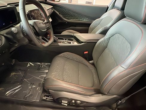 New 2026 Dodge Charger Scat Pack w/ Blacktop Package image 15