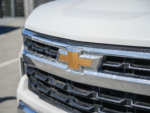 Used 2023 Chevrolet Silverado 1500 LT w/ All Star Edition Plus AWD/4WD image 3