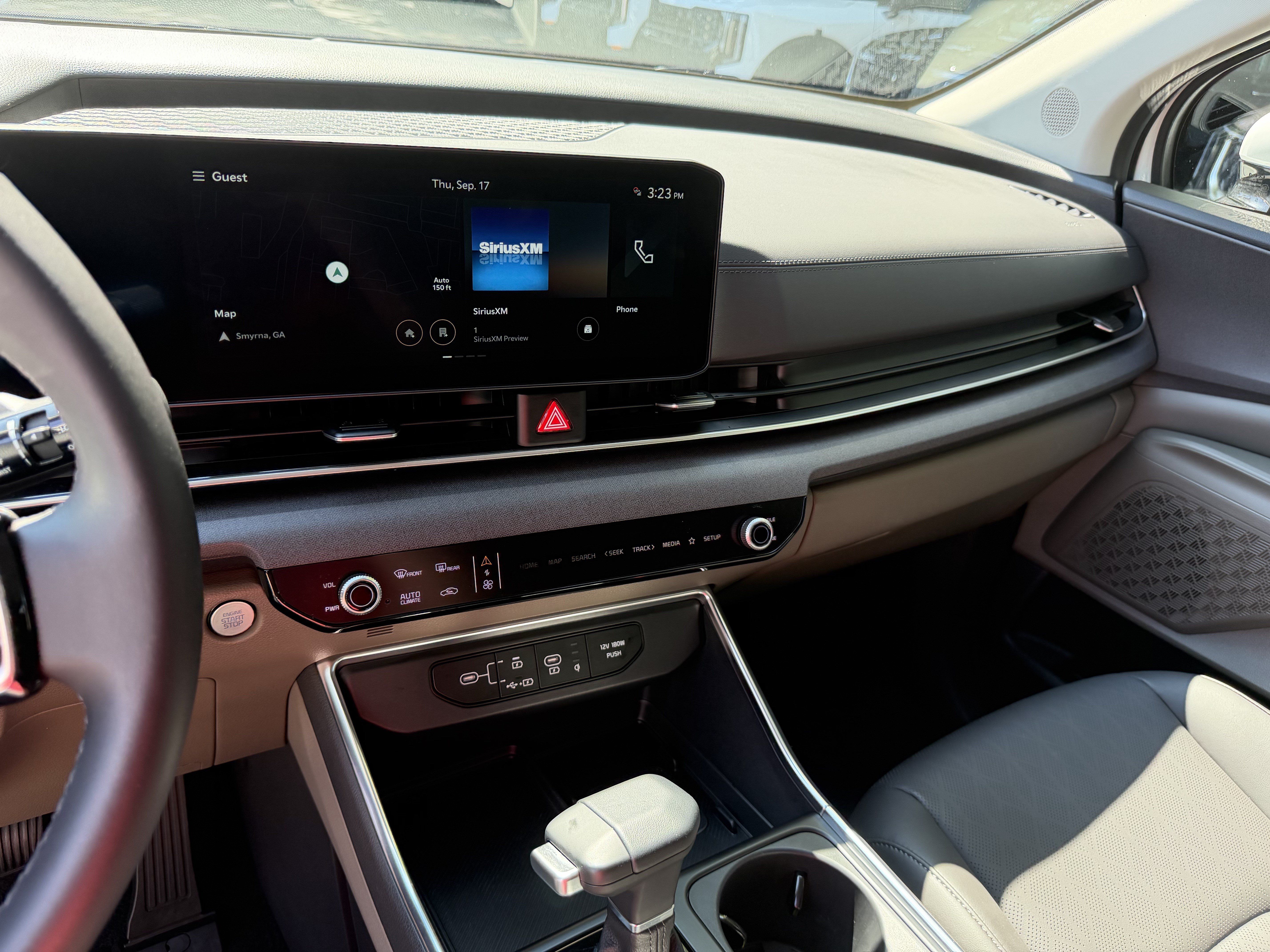 Certified 2026 Kia Carnival EX FWD image 27