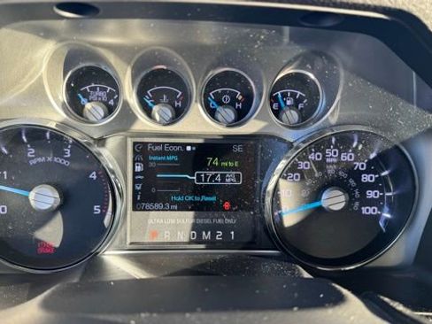 Used 2015 Ford F250 Lariat w/ Chrome Package image 18