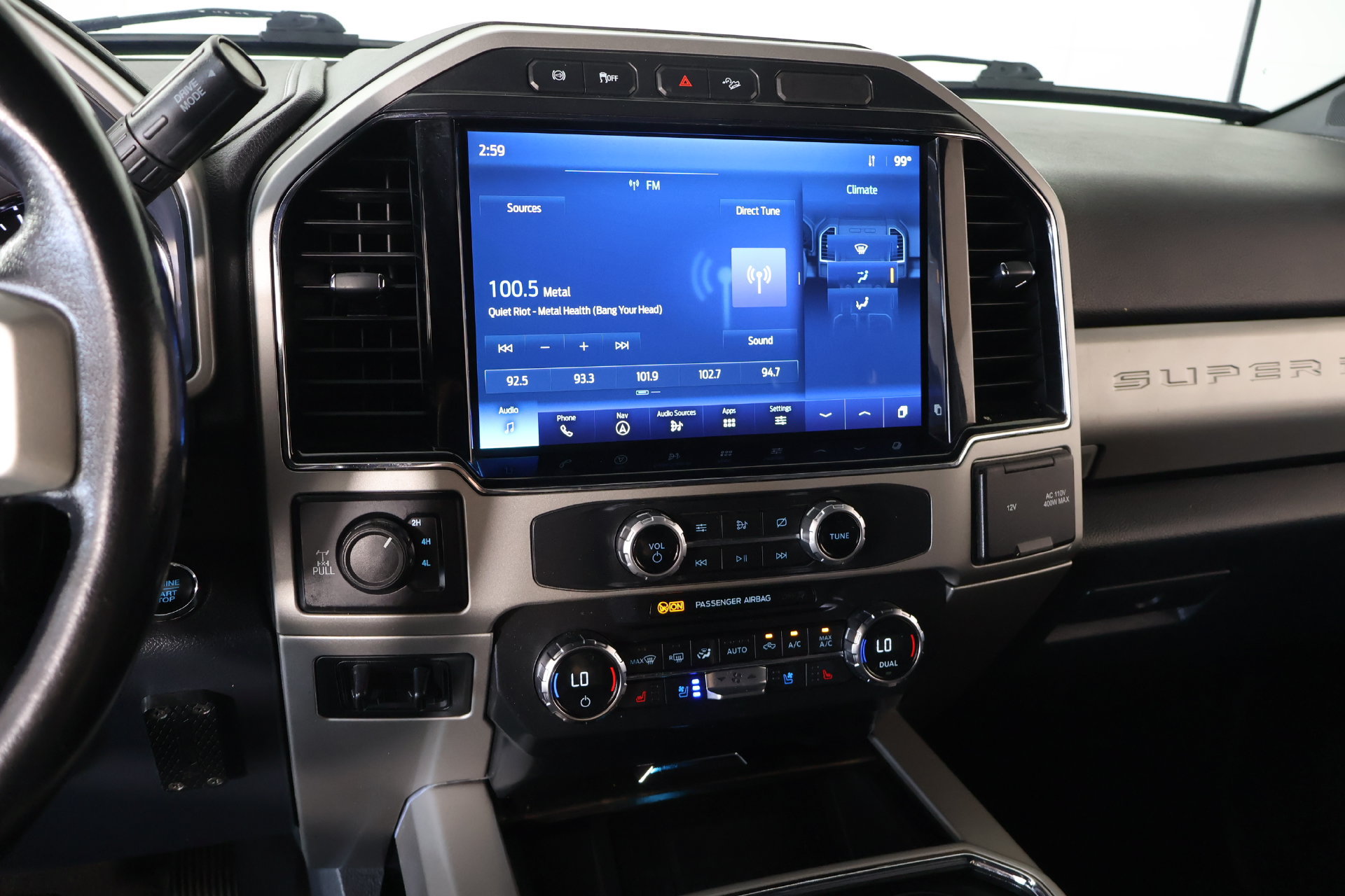 Used 2022 Ford F250 Lariat w/ Lariat Ultimate Package AWD/4WD image 5