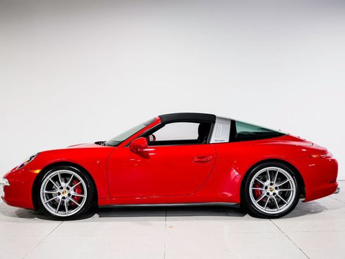 Used 2015 Porsche 911 Targa 4S AWD/4WD image 8