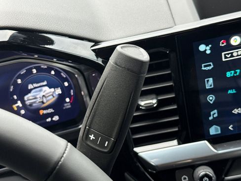 New 2026 Chevrolet Silverado 1500 LT w/ Z71 Off-Road Package image 19