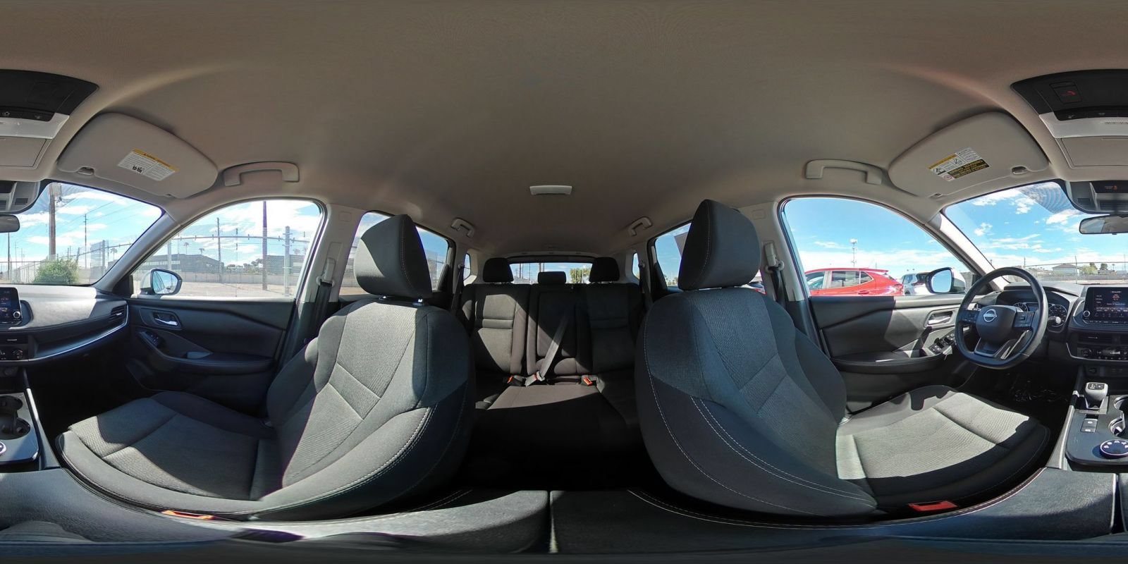 Used 2025 Nissan Rogue SV AWD/4WD image 43