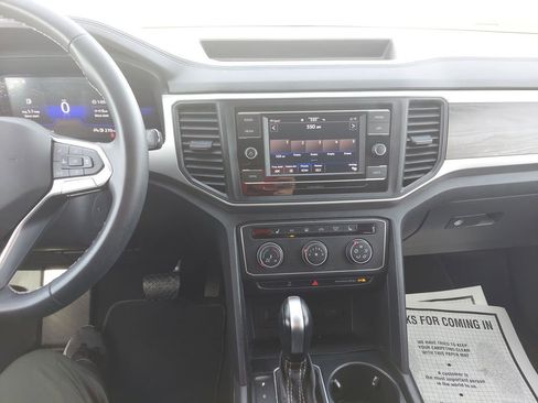 Used 2023 Volkswagen Atlas SE image 20