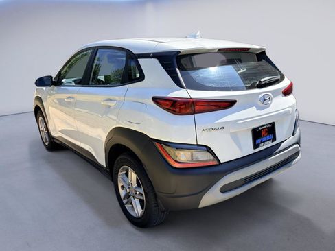 Used 2023 Hyundai Kona SE w/ Cargo Package AWD/4WD image 3
