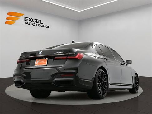 Used 2020 BMW 750i xDrive 750i xDrive w/ M Sport Package image 54