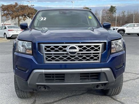 Used 2022 Nissan Frontier SV image 8