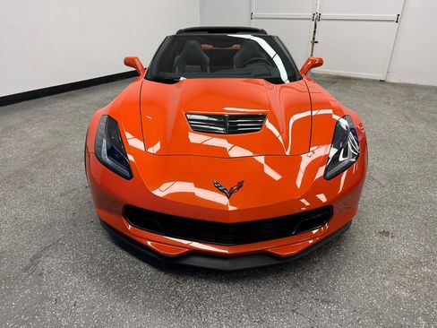 Used 2019 Chevrolet Corvette Z06 image 2