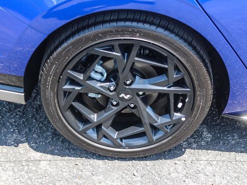 Certified 2025 Hyundai Elantra N Line FWD image 11