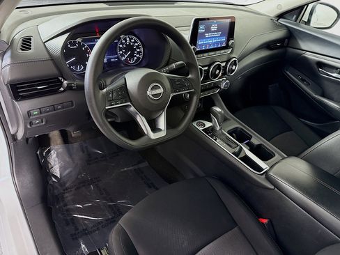 Used 2024 Nissan Sentra SV FWD image 23