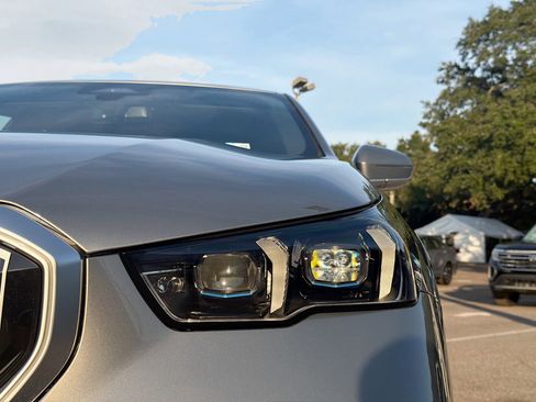 New 2026 BMW 530i w/ Convenience Package image 9