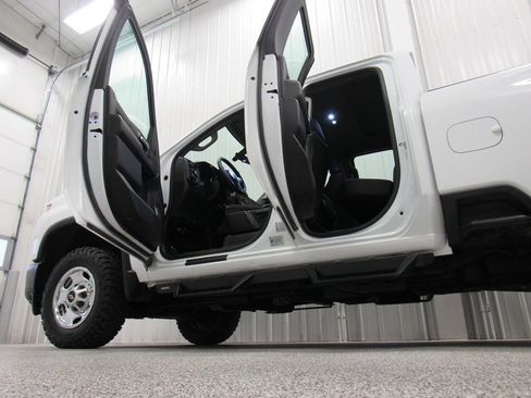 Used 2022 Chevrolet Silverado 2500 W/T w/ WT Fleet Convenience Package AWD/4WD image 20