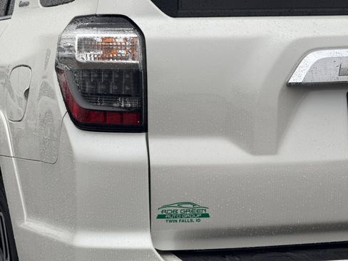 Used 2023 Toyota 4Runner Limited image 32