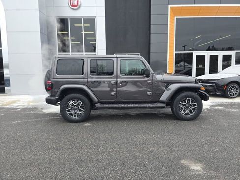 New 2026 Jeep Wrangler Sahara image 7