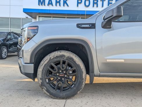 New 2026 GMC Sierra 1500 Elevation image 10