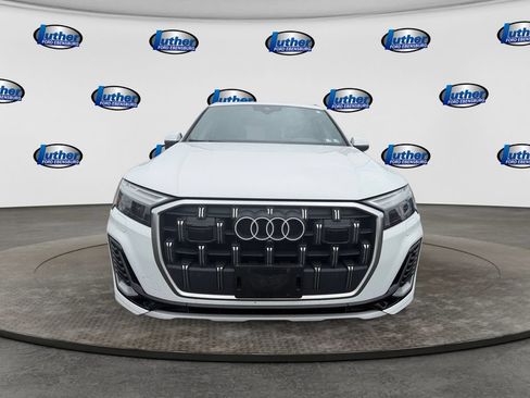 Used 2025 Audi Q7 3.0T Premium Plus AWD/4WD image 8