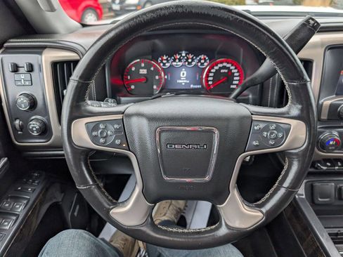 Used 2015 GMC Sierra 2500 Denali image 21
