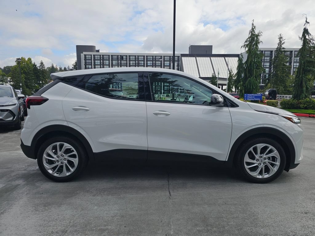 New 2027 Chevrolet Bolt LT FWD image 8