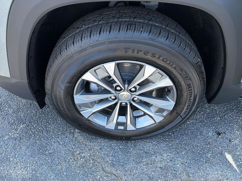 New 2026 Chevrolet Equinox LT FWD image 34