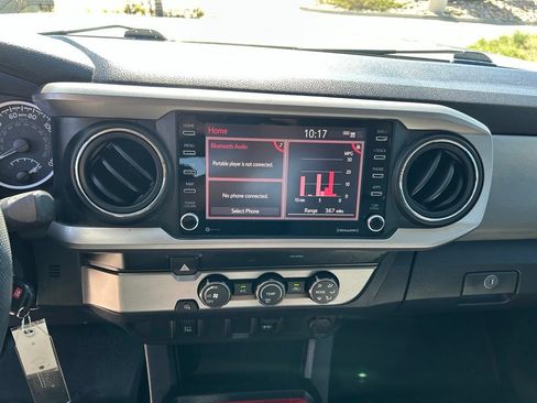 Used 2021 Toyota Tacoma SR5 w/ SR5 Appearance Package (SM) RWD image 16