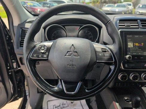 Used 2025 Mitsubishi Outlander Sport SE AWD/4WD image 22
